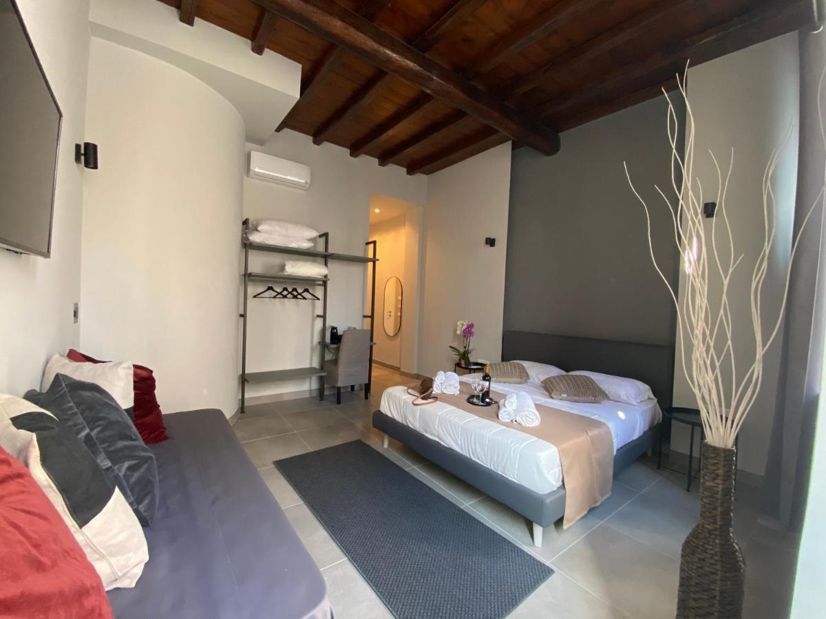Soha Piazza Di Spagna Boutique Rom Exterior foto