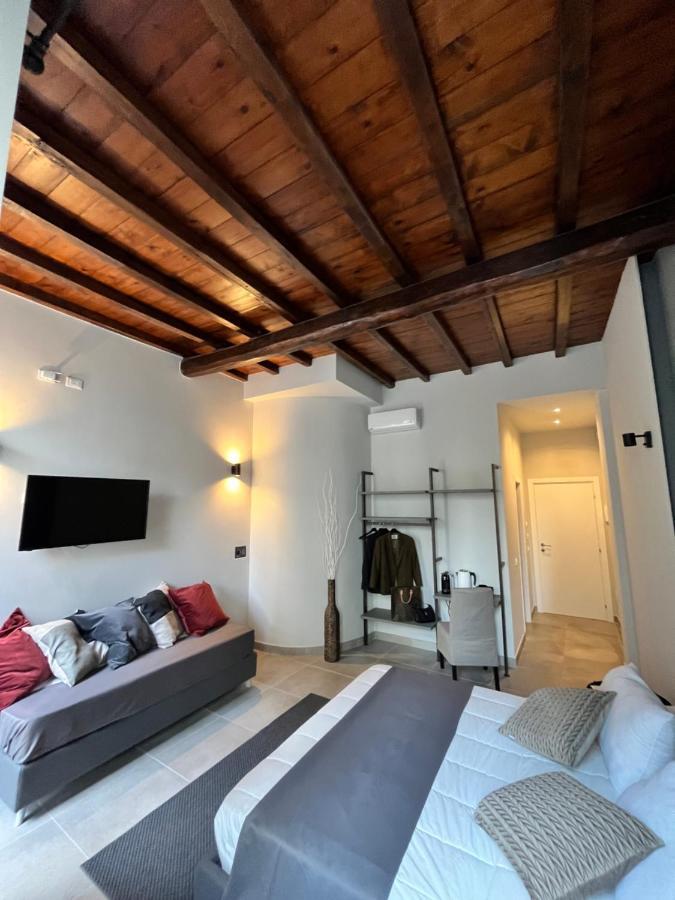 Soha Piazza Di Spagna Boutique Rom Exterior foto